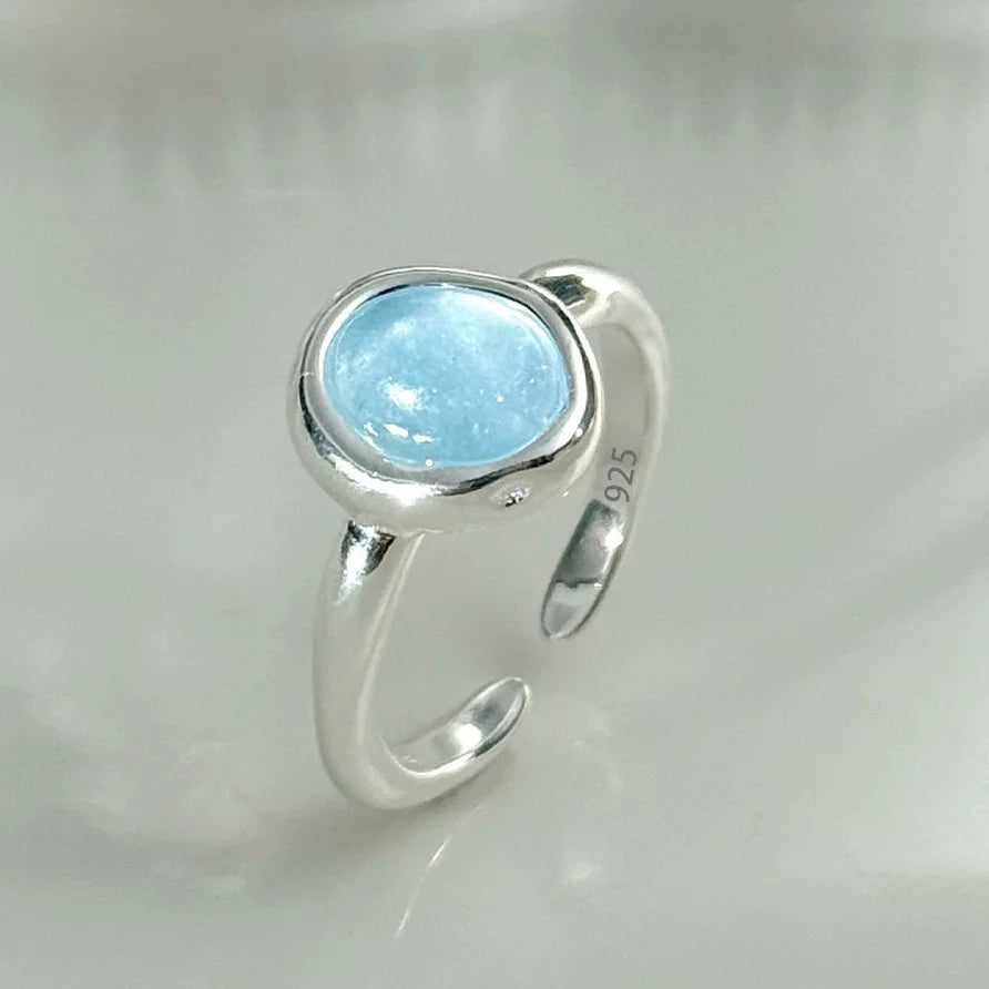 925 Silver Topaz Ring for Women – Vintage Hollow Lace Design