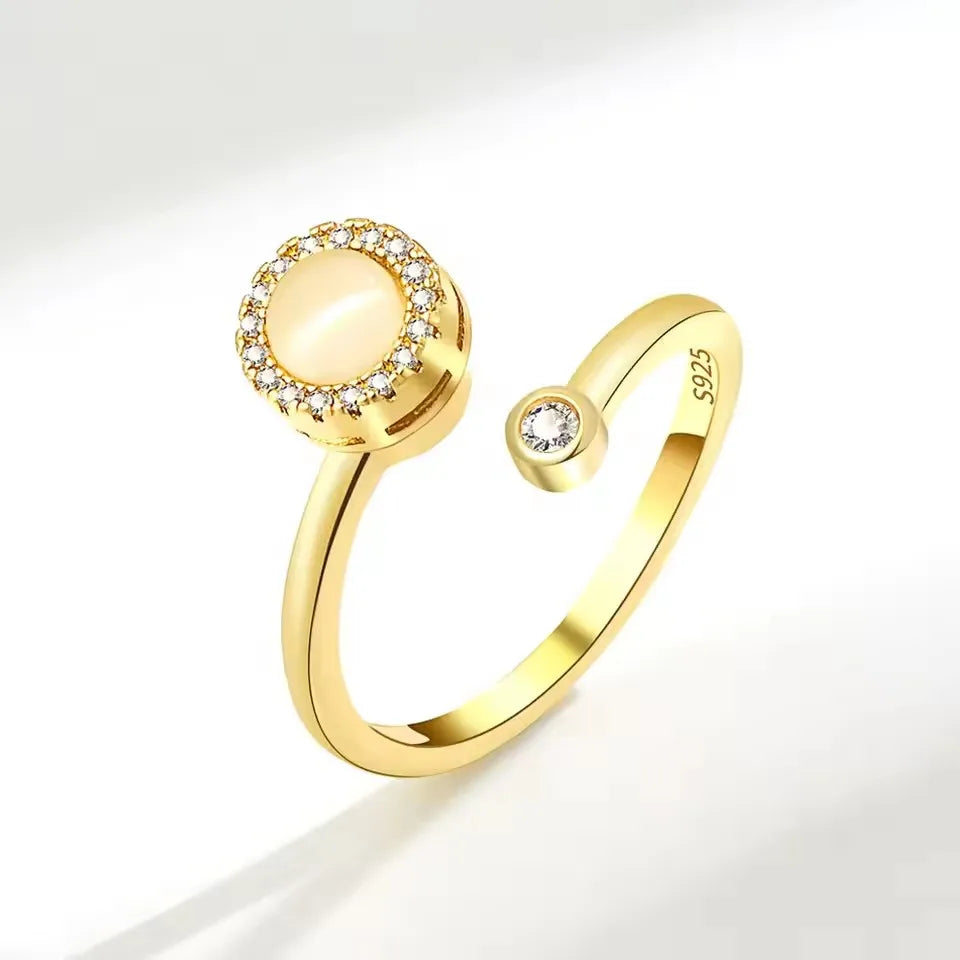 925 Silver Sunflower and Bee Rotating Zircon Ring