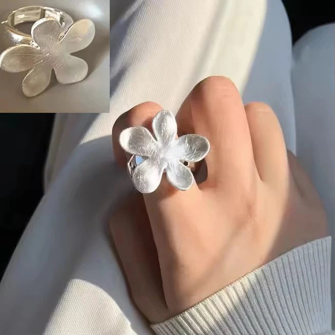 Silver Arched Wide Geometric Punk Ring