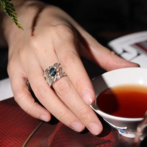 925 Silver Topaz Ring for Women – Vintage Hollow Lace Design