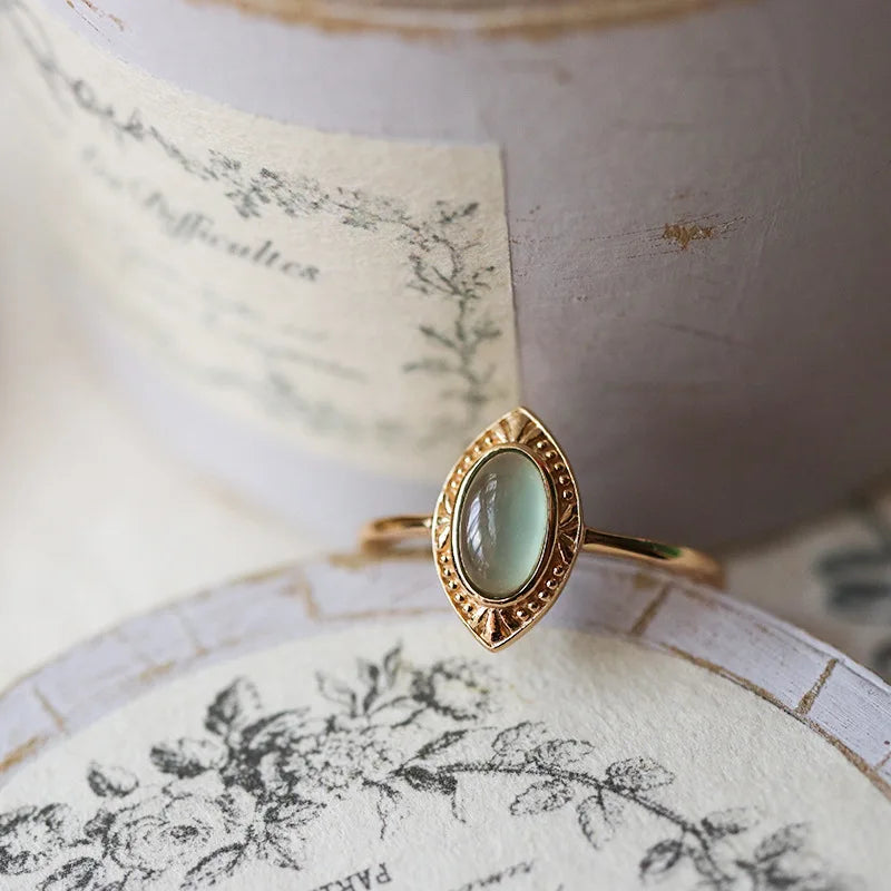 925 Silver Topaz Ring for Women – Vintage Hollow Lace Design