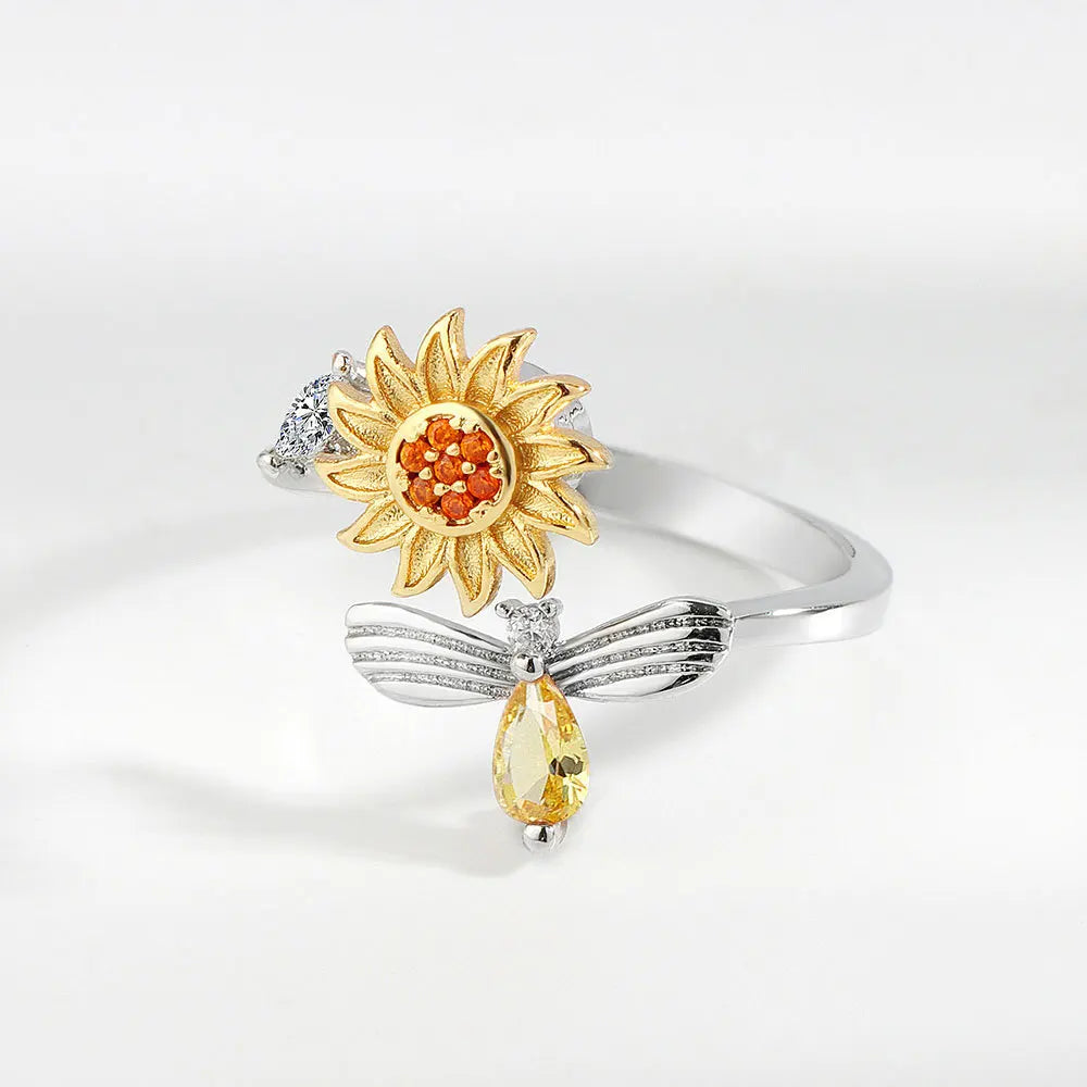 925 Silver Sunflower and Bee Rotating Zircon Ring