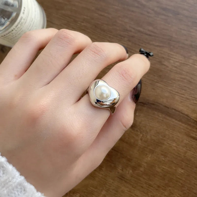 925 Silver Topaz Ring for Women – Vintage Hollow Lace Design