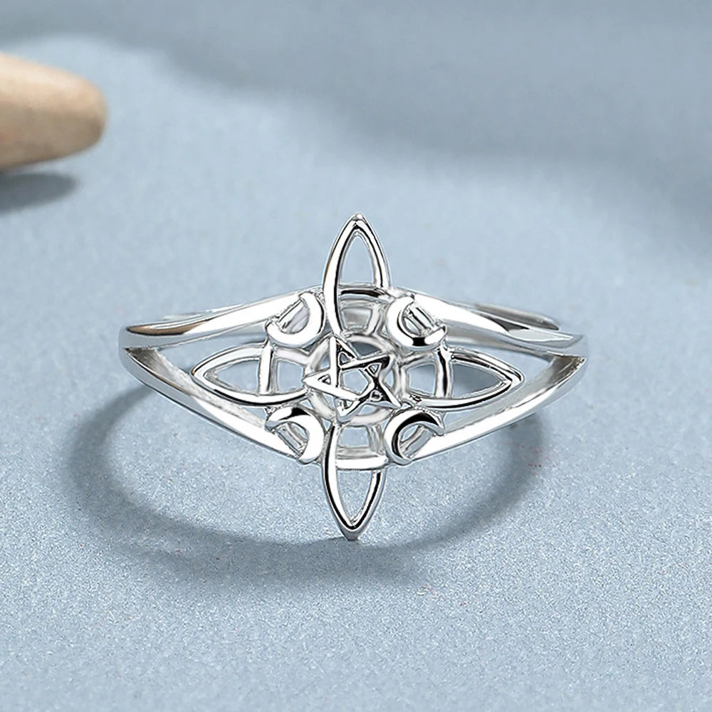 Witch Knot Celtic Ring in 925 Silver