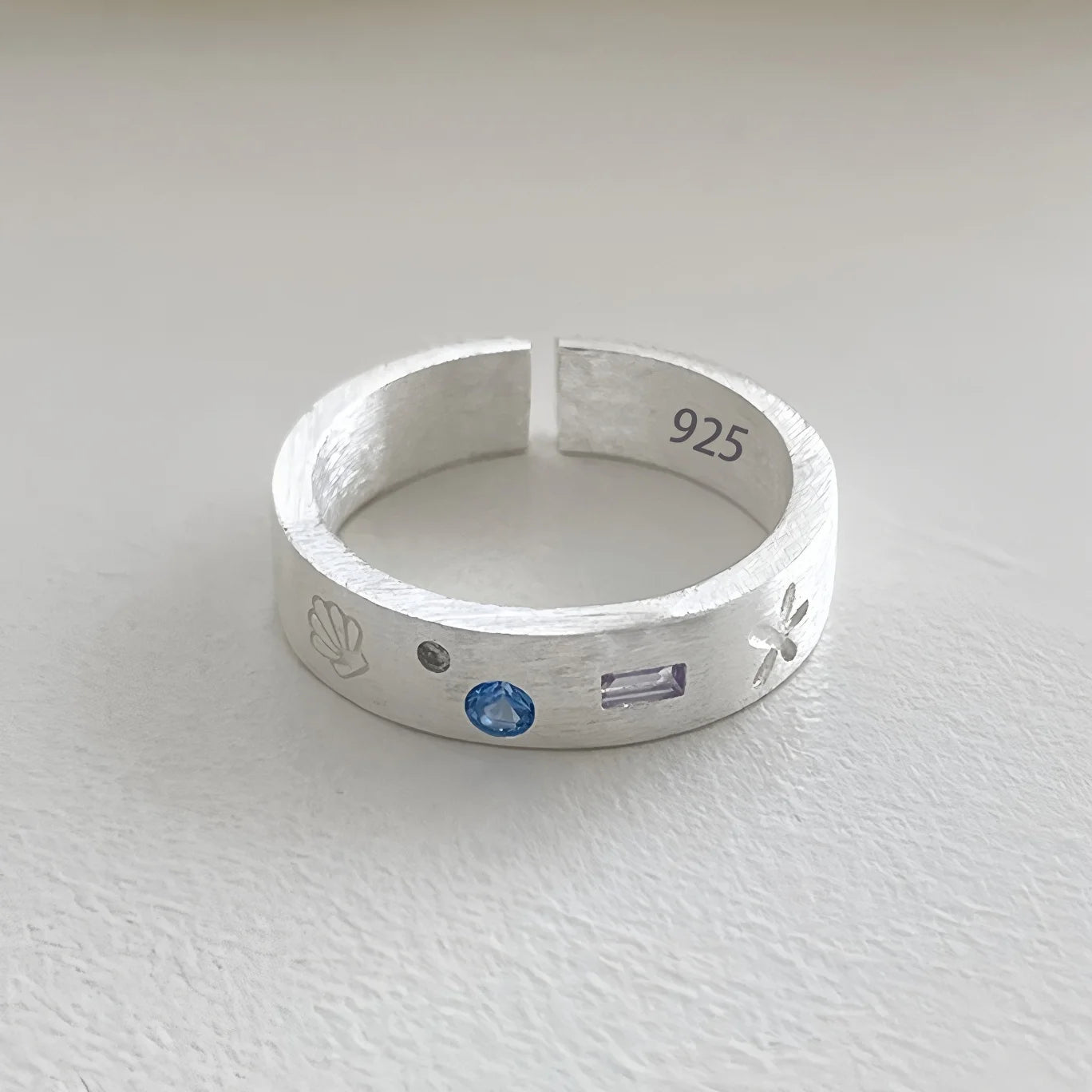 925 Silver Topaz Ring for Women – Vintage Hollow Lace Design